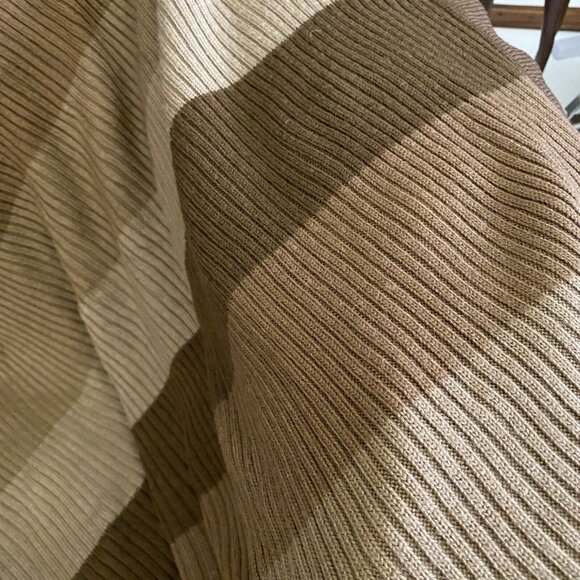 Brown Knit Color Block Soft and Cozy Throw Blanket 49"x60" - Picture 2 of 2